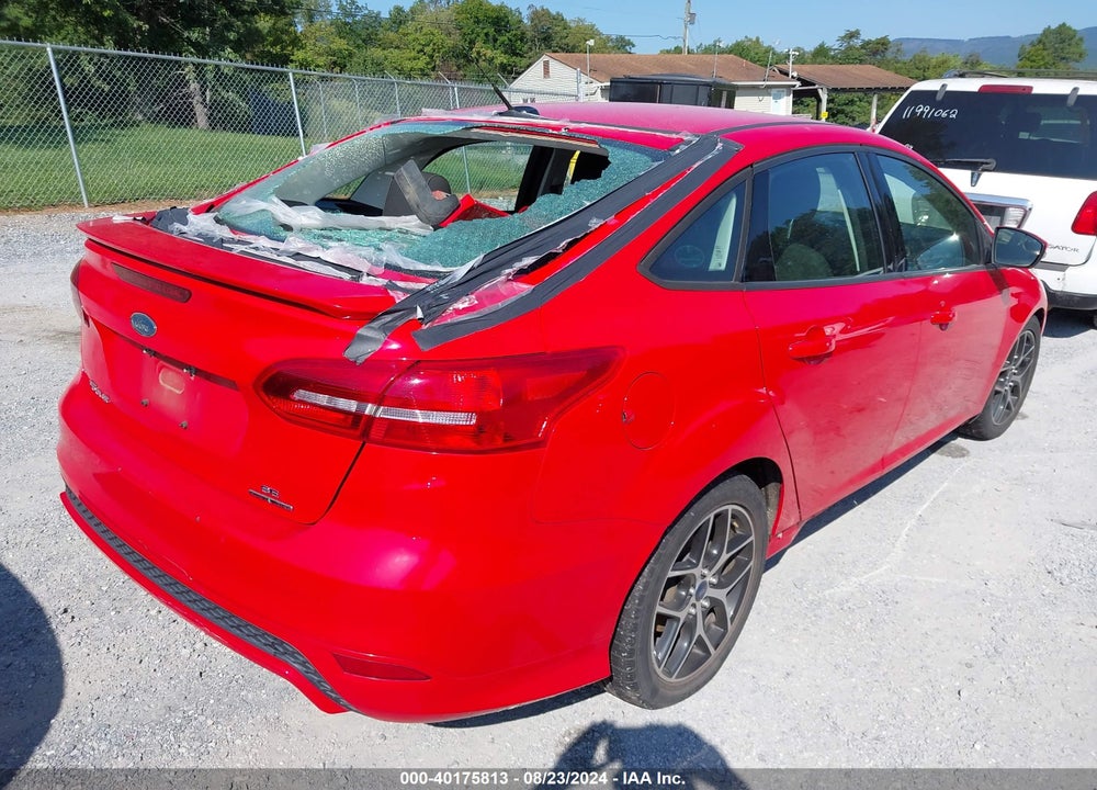 2015 FORD FOCUS SE VIN: 1FADP3F27FL277748