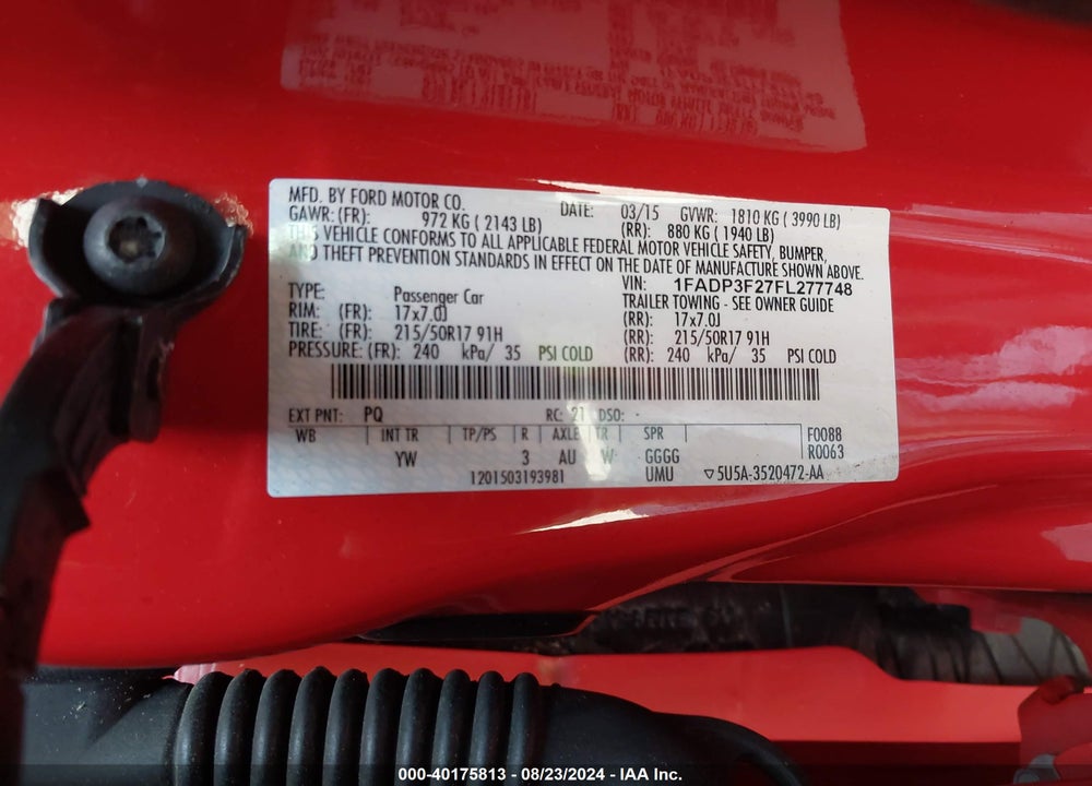 2015 FORD FOCUS SE VIN: 1FADP3F27FL277748