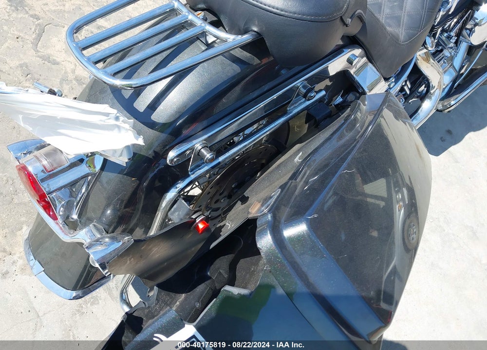 2006 HARLEY-DAVIDSON FLSTNI VIN: 1HD1JDB176Y075866