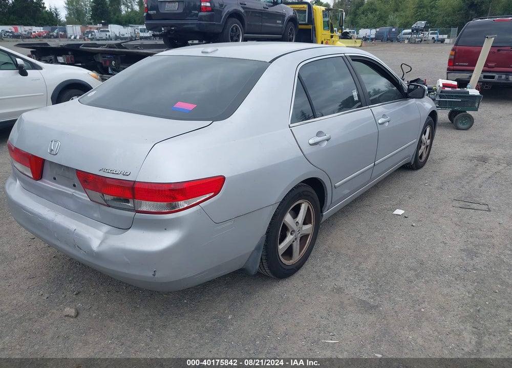 2004 HONDA ACCORD 2.4 EX VIN: 1HGCM568X4A023198