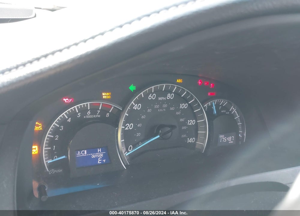 2012 TOYOTA CAMRY SE VIN: 4T1BF1FK6CU130668