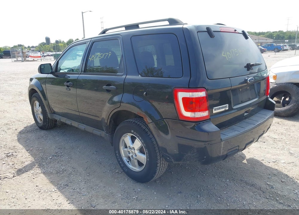 2010 FORD ESCAPE XLT VIN: 1FMCU9D70AKC04733