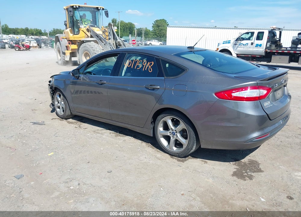 2013 FORD FUSION VIN: 3FA6P0HR4DR110022