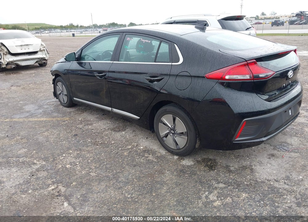 2022 HYUNDAI IONIQ HYBRID SE VIN: KMHC75LC8NU275011