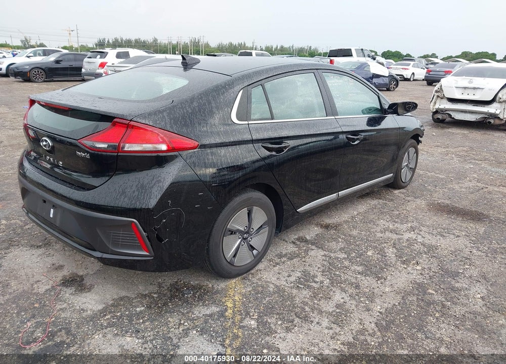 2022 HYUNDAI IONIQ HYBRID SE VIN: KMHC75LC8NU275011