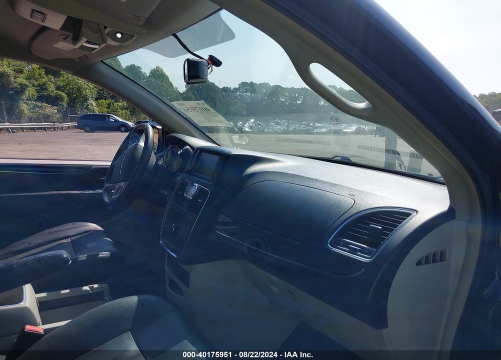 2016 CHRYSLER TOWN & COUNTRY TOURING VIN: 2C4RC1BGXGR206568