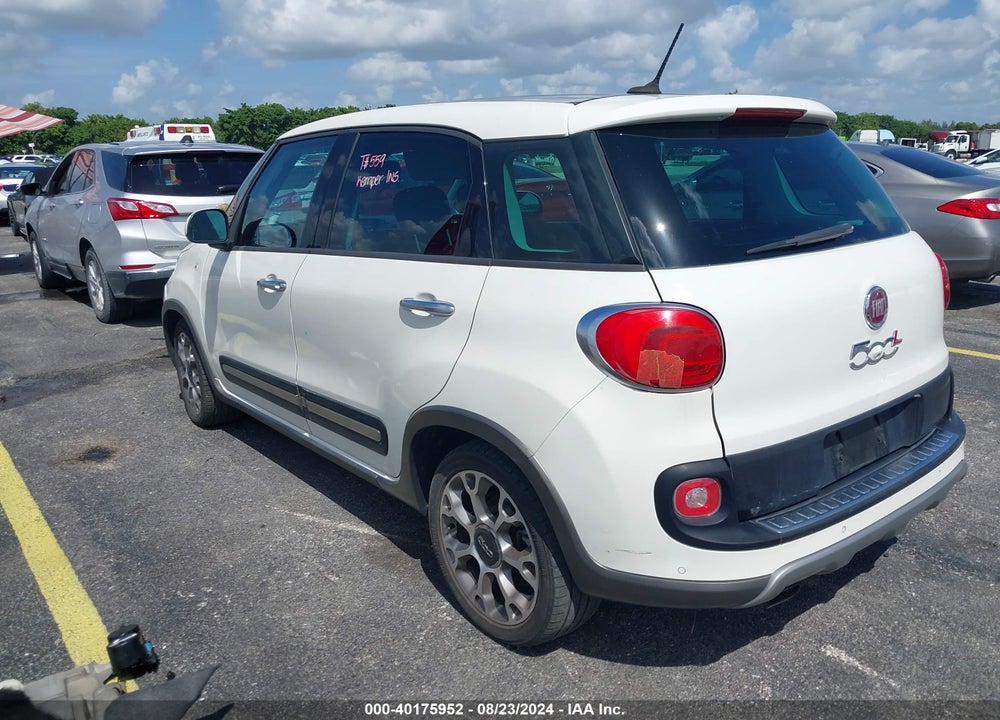 2014 FIAT 500L VIN: ZFBCFADH0EZ009093