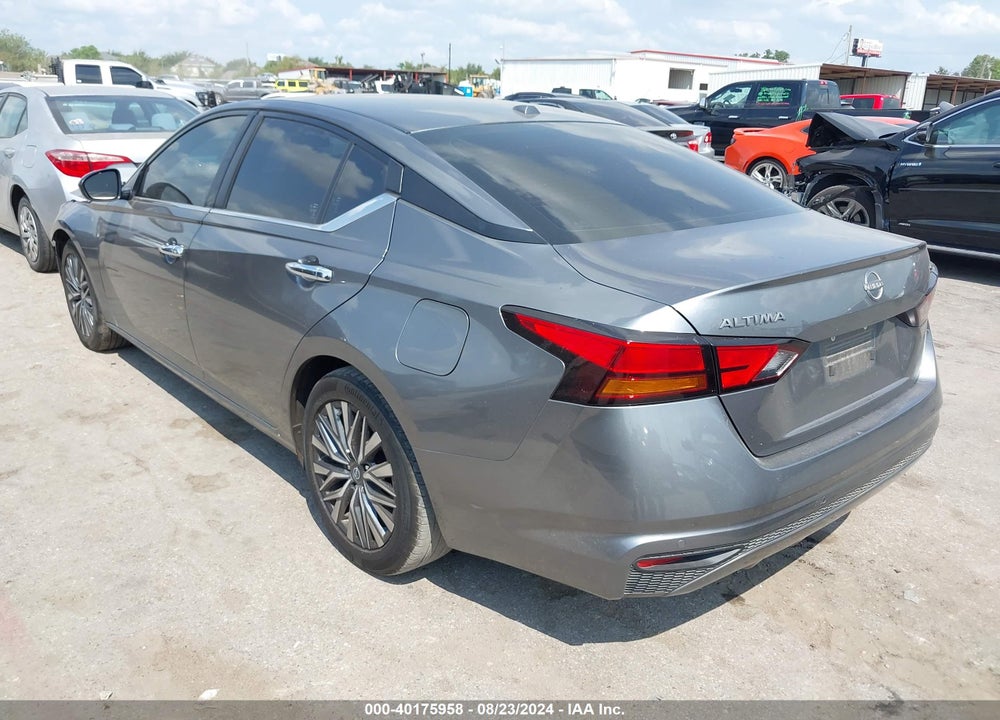 2023 NISSAN ALTIMA SV FWD VIN: 1N4BL4DV1PN387092