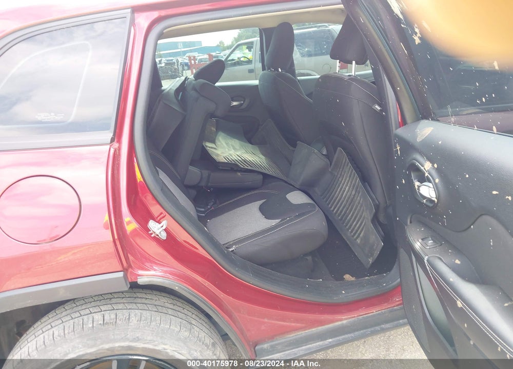 2014 JEEP CHEROKEE SPORT VIN: 1C4PJMAB5EW233606