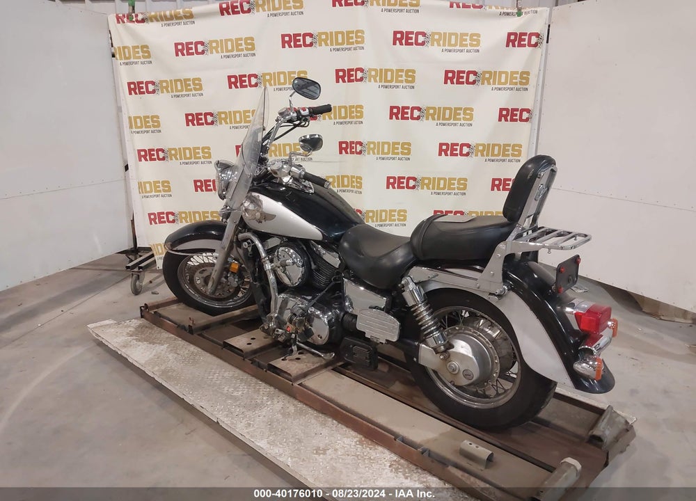 2006 KAWASAKI VN1500 T VIN: JKBVNAT166A000272