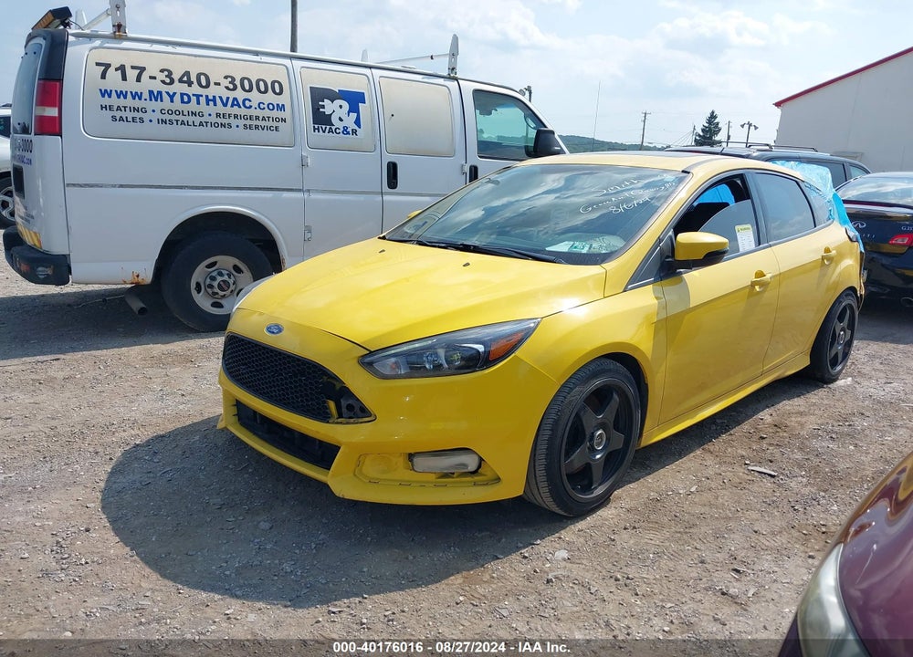 2018 FORD FOCUS ST VIN: 1FADP3L98JL329348