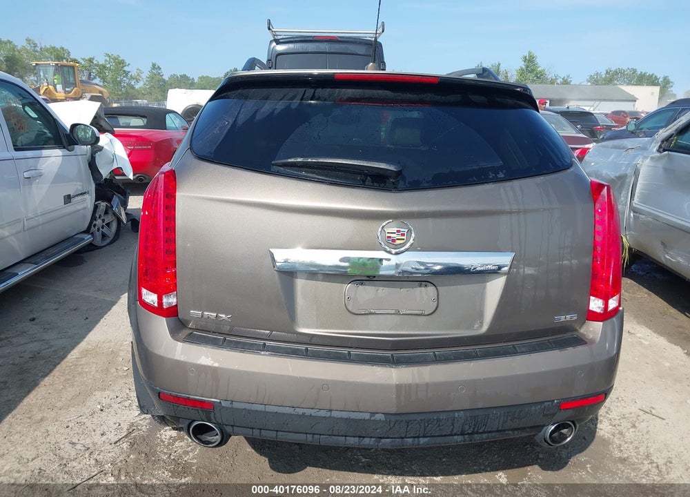 2014 CADILLAC SRX LUXURY COLLECTION VIN: 3GYFNBE39ES656637