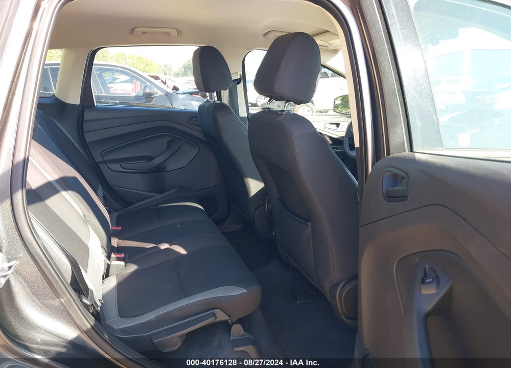 2015 FORD ESCAPE S VIN: 1FMCU0F75FUB24915