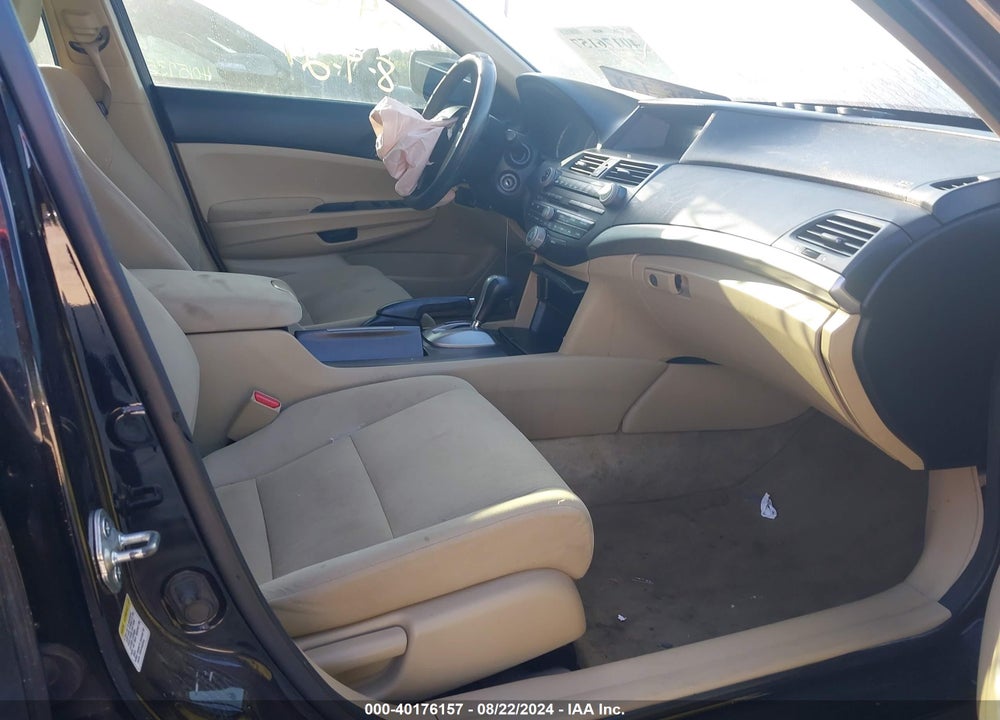 2012 HONDA ACCORD VIN: 1HGCP2F33CA013184
