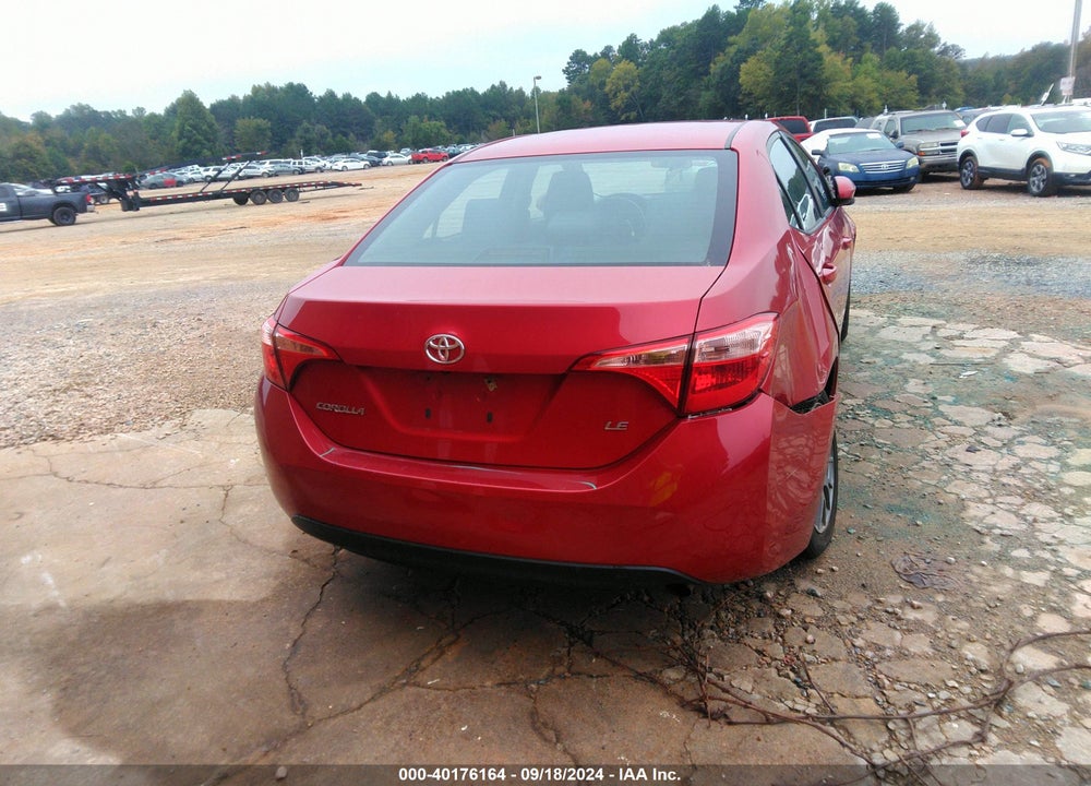 2018 TOYOTA COROLLA LE VIN: 2T1BURHE7JC105420