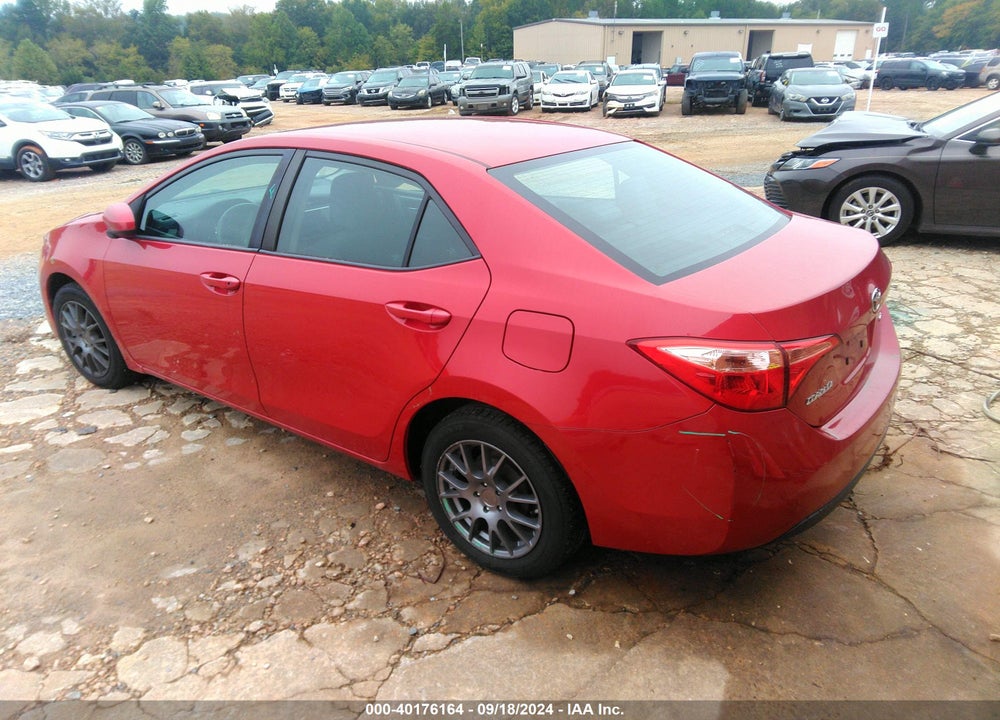 2018 TOYOTA COROLLA LE VIN: 2T1BURHE7JC105420