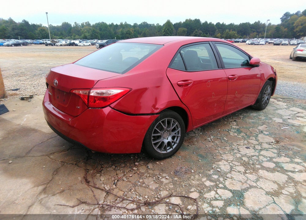 2018 TOYOTA COROLLA LE VIN: 2T1BURHE7JC105420