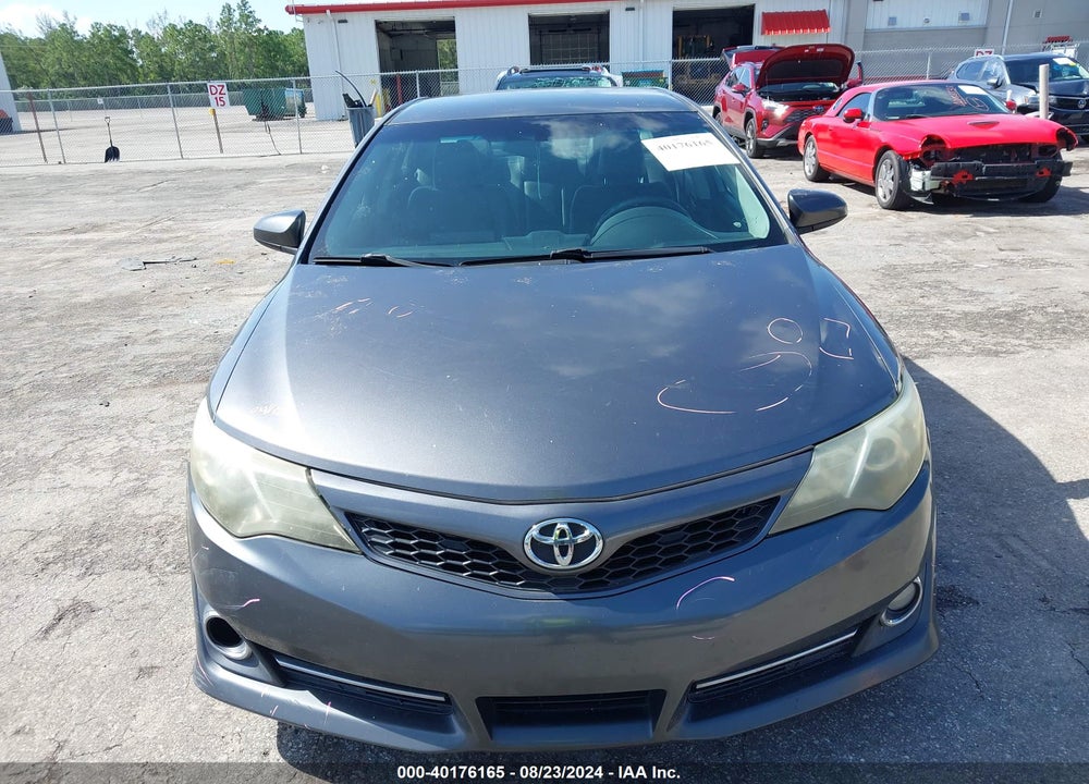 2014 TOYOTA CAMRY SE VIN: 4T1BF1FK9EU372308