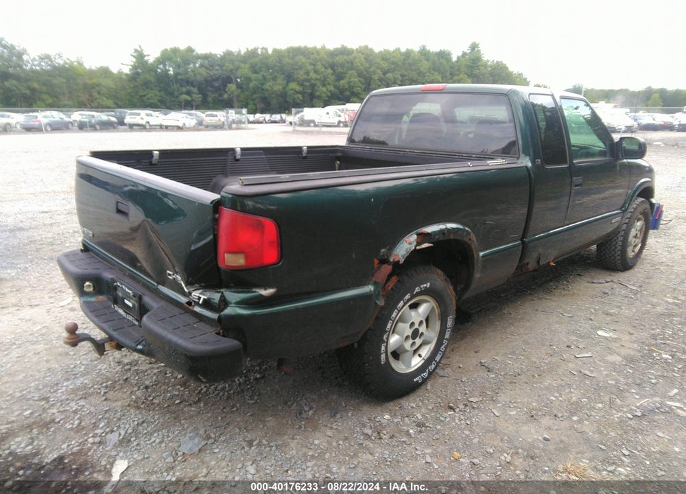 2003 CHEVROLET S-10 LS VIN: 1GCDT19X238194051