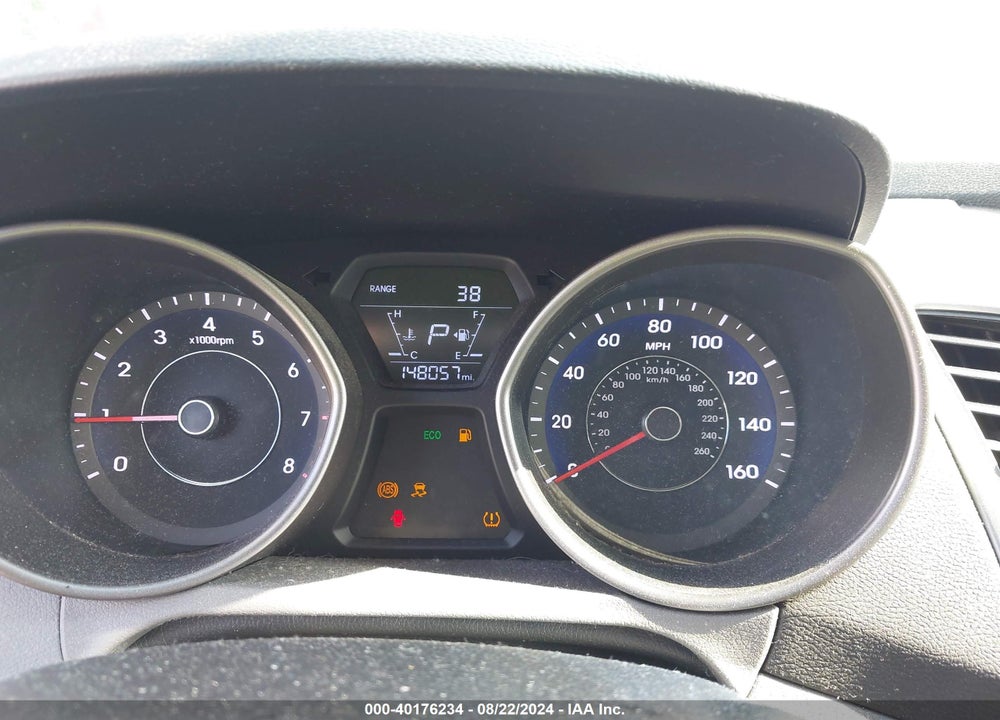 2014 HYUNDAI ELANTRA SE VIN: 5NPDH4AE8EH468385