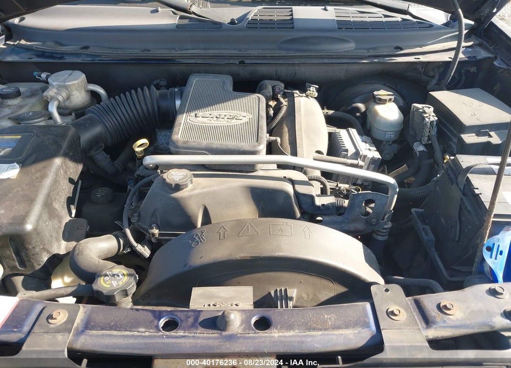 2004 CHEVROLET TRAILBLAZER LS VIN: 1GNDT13S642209093