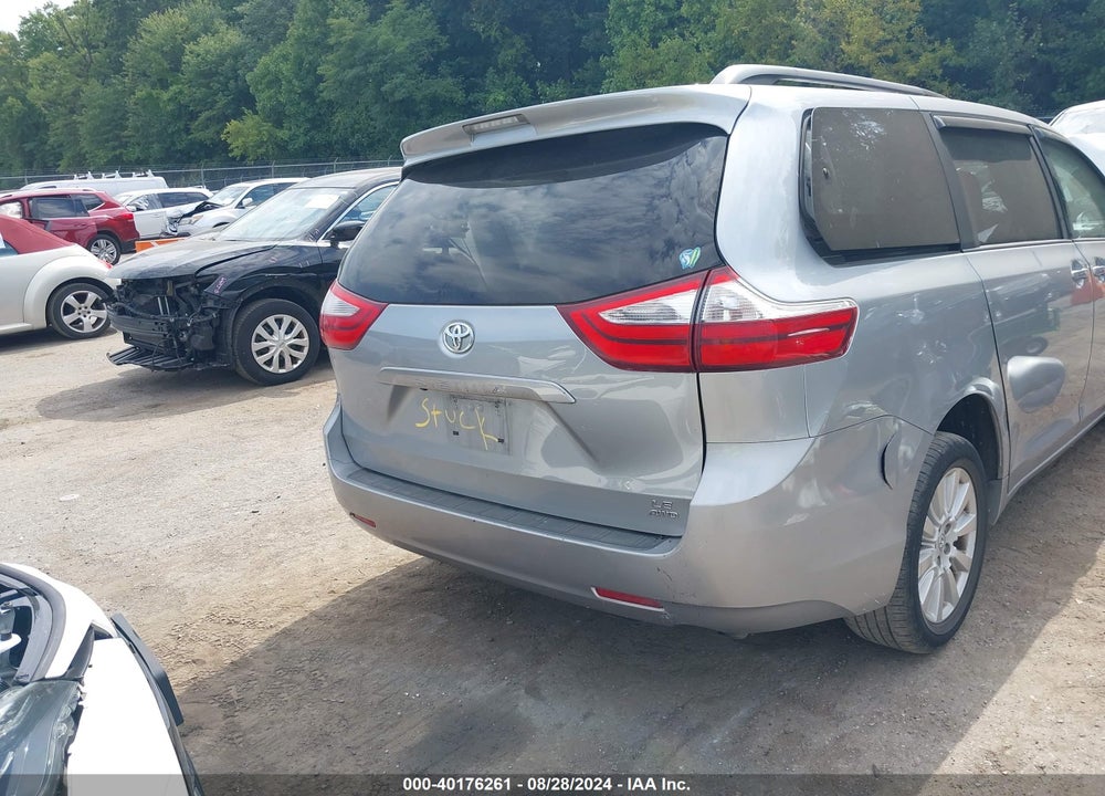 2017 TOYOTA SIENNA LE 7 PASSENGER VIN: 5TDJZ3DC6HS157864