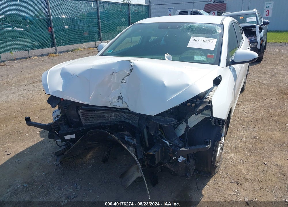 2019 HYUNDAI ELANTRA SE VIN: 5NPD74LF4KH473913