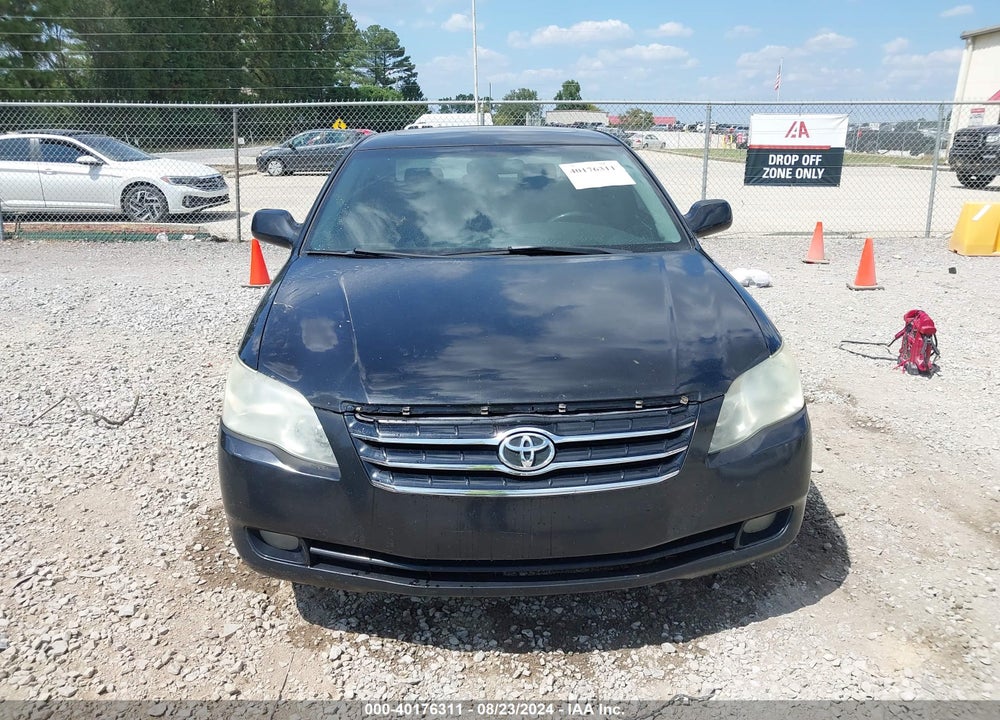 2005 TOYOTA AVALON TOURING VIN: 4T1BK36B15U040404