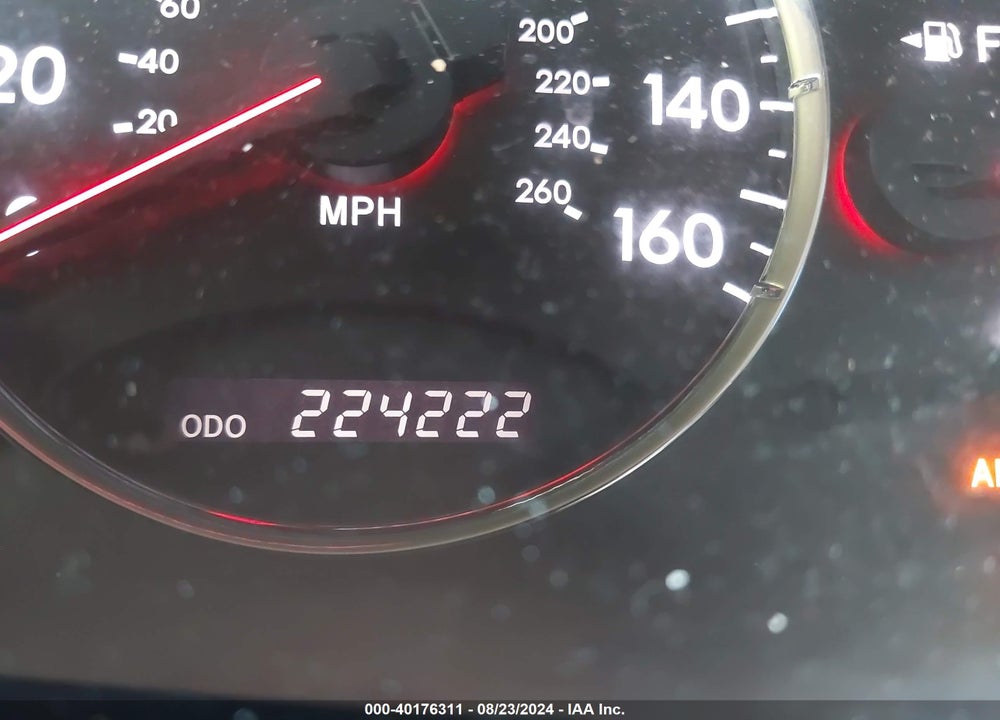 2005 TOYOTA AVALON TOURING VIN: 4T1BK36B15U040404