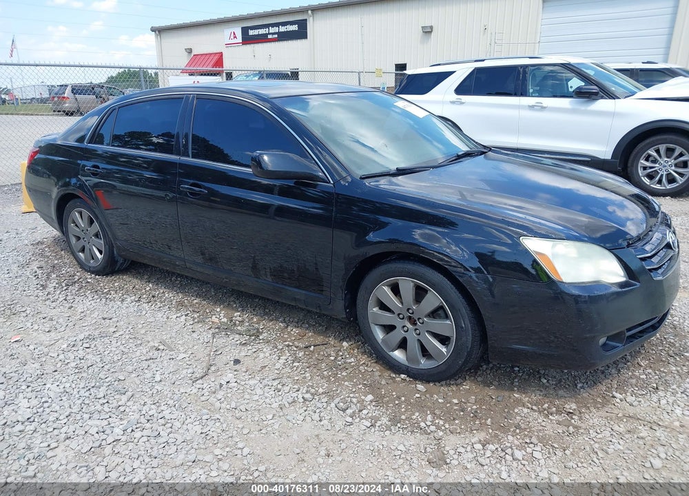 2005 TOYOTA AVALON TOURING VIN: 4T1BK36B15U040404