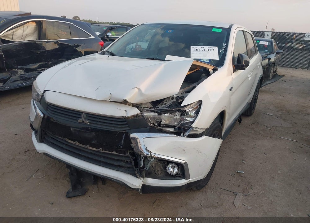 2017 MITSUBISHI OUTLANDER SPORT LE 2.0 VIN: JA4AP3AU0HZ070084