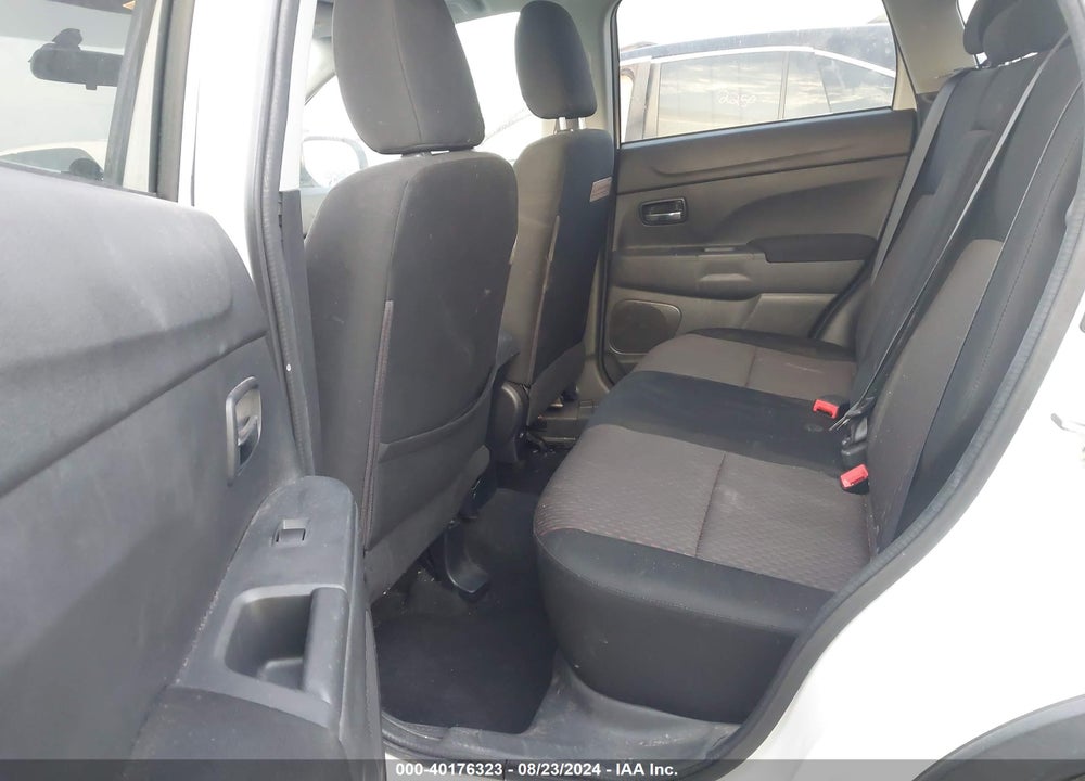 2017 MITSUBISHI OUTLANDER SPORT LE 2.0 VIN: JA4AP3AU0HZ070084