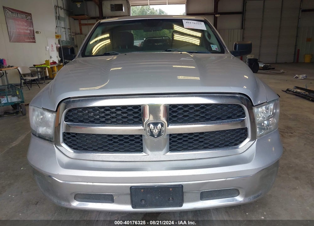 2019 RAM 1500 CLASSIC TRADESMAN QUAD CAB 4X2 6'4 BOX VIN: 1C6RR6FGXKS552687