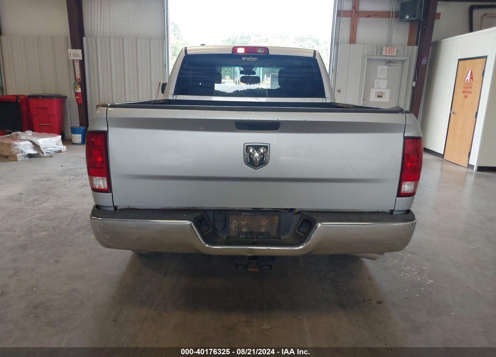 2019 RAM 1500 CLASSIC TRADESMAN QUAD CAB 4X2 6'4 BOX VIN: 1C6RR6FGXKS552687