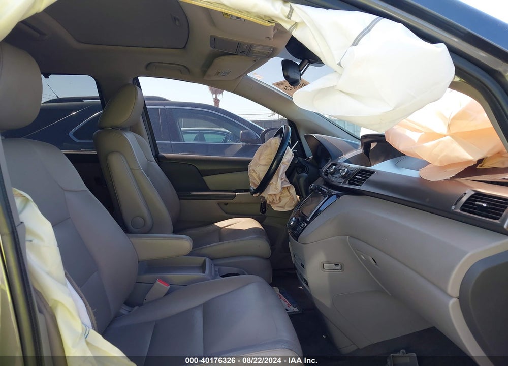 2015 HONDA ODYSSEY EX-L VIN: 5FNRL5H67FB029588