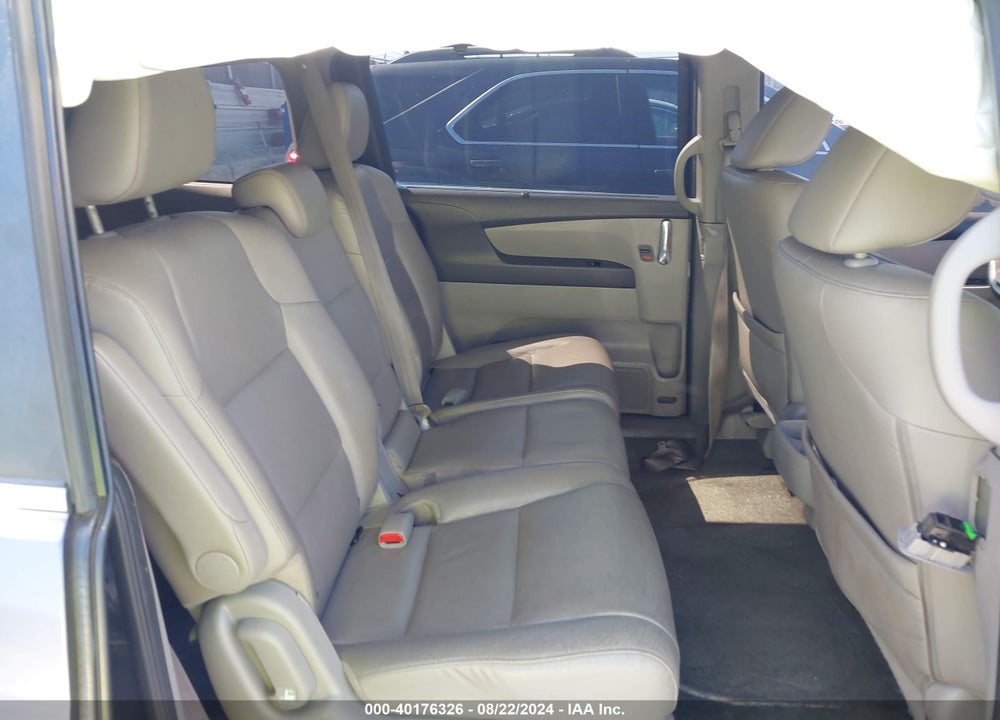 2015 HONDA ODYSSEY EX-L VIN: 5FNRL5H67FB029588