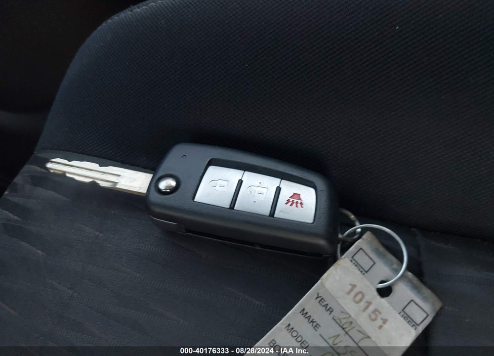 2017 NISSAN ROGUE S VIN: JN8AT2MVXHW269455