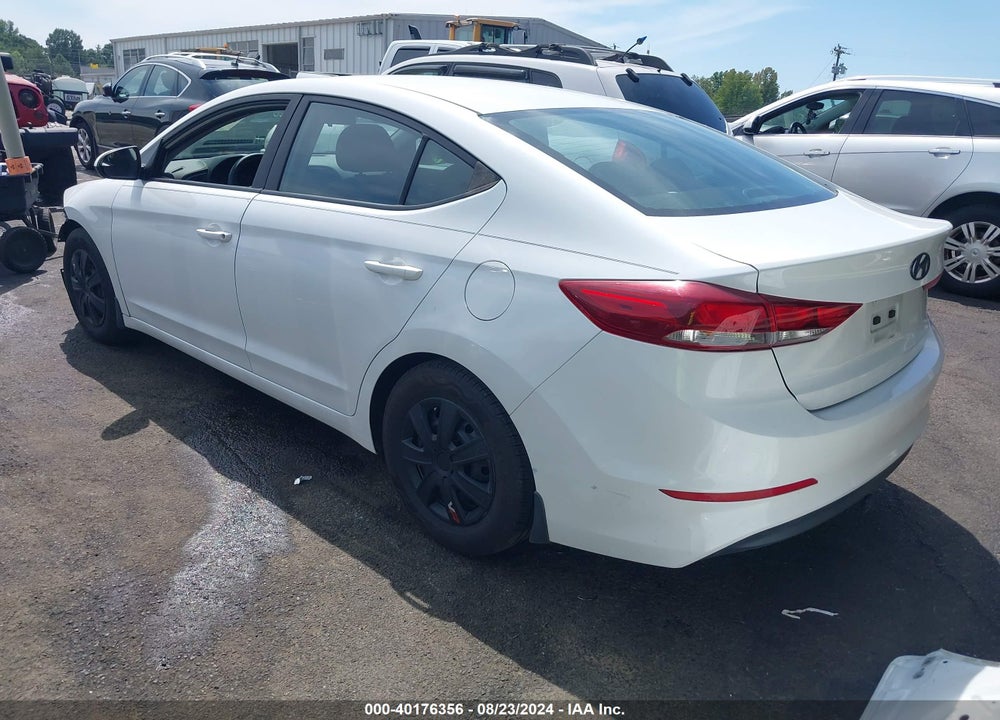 2018 HYUNDAI ELANTRA SE VIN: 5NPD74LF5JH230223