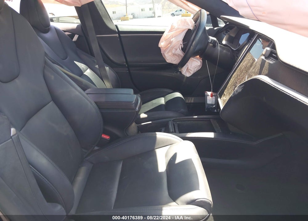 2020 TESLA MODEL S PERFORMANCE DUAL MOTOR ALL-WHEEL DRIVE VIN: 5YJSA1E44LF415786
