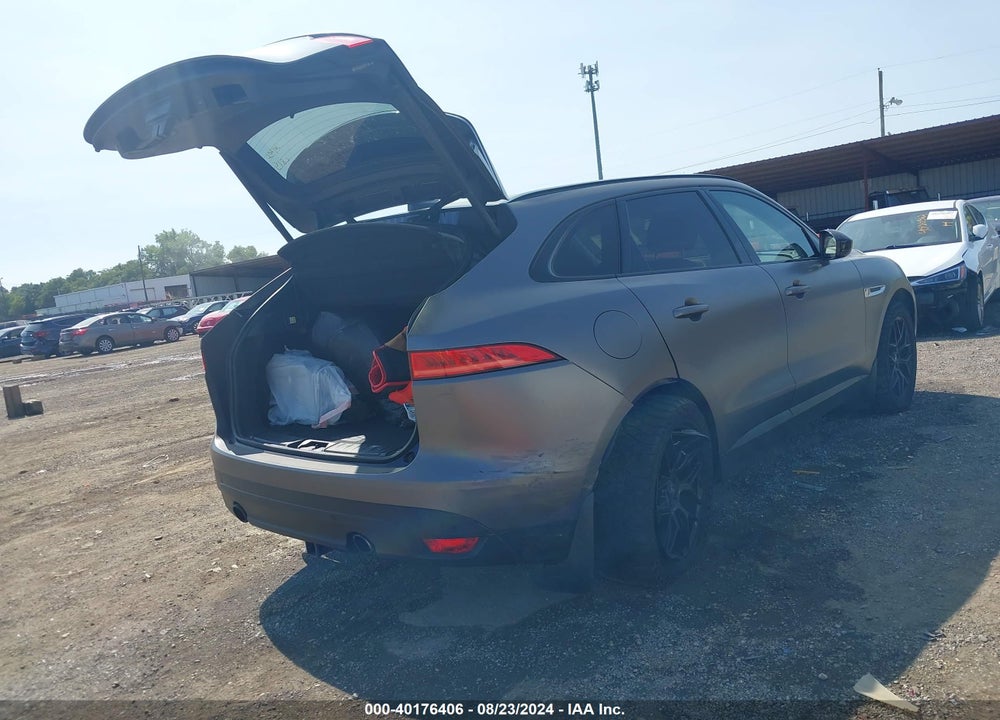 2017 JAGUAR F-PACE 35T PRESTIGE VIN: SADCK2BV8HA488863