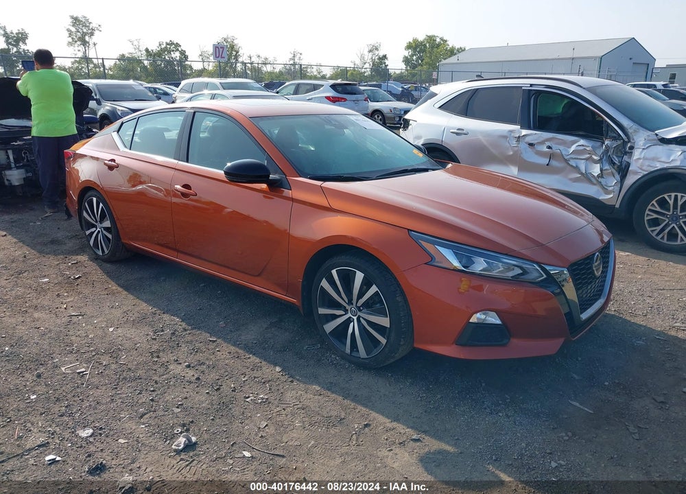 2020 NISSAN ALTIMA SR FWD VIN: 1N4BL4CV0LC207592