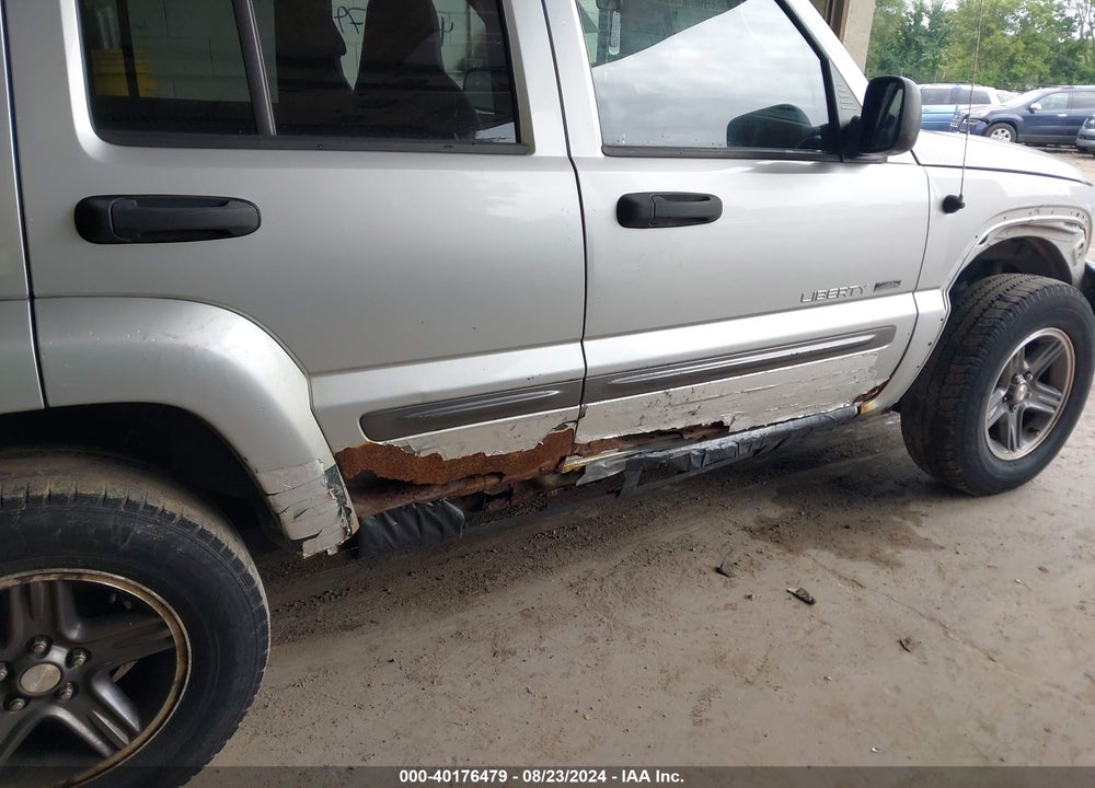 2004 JEEP LIBERTY SPORT VIN: 1J4GL48K14W292340