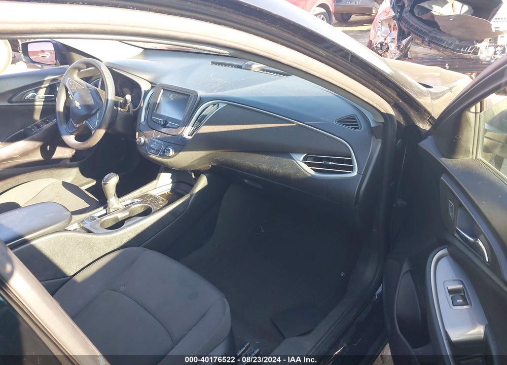 2017 CHEVROLET MALIBU LS VIN: 1G1ZB5ST1HF267574