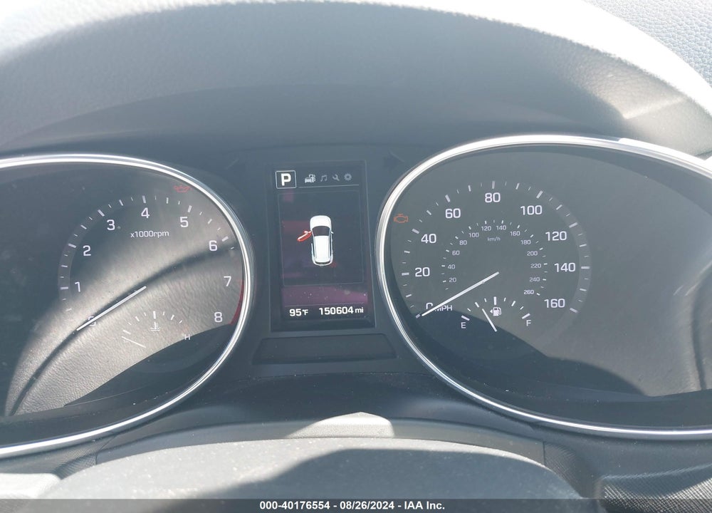 2017 HYUNDAI SANTA FE VIN: KM8SN4HF3HU219352