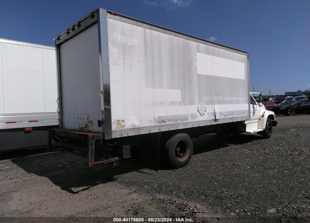 1996 FORD F800 VIN: 1FDNF80CXTVA10115