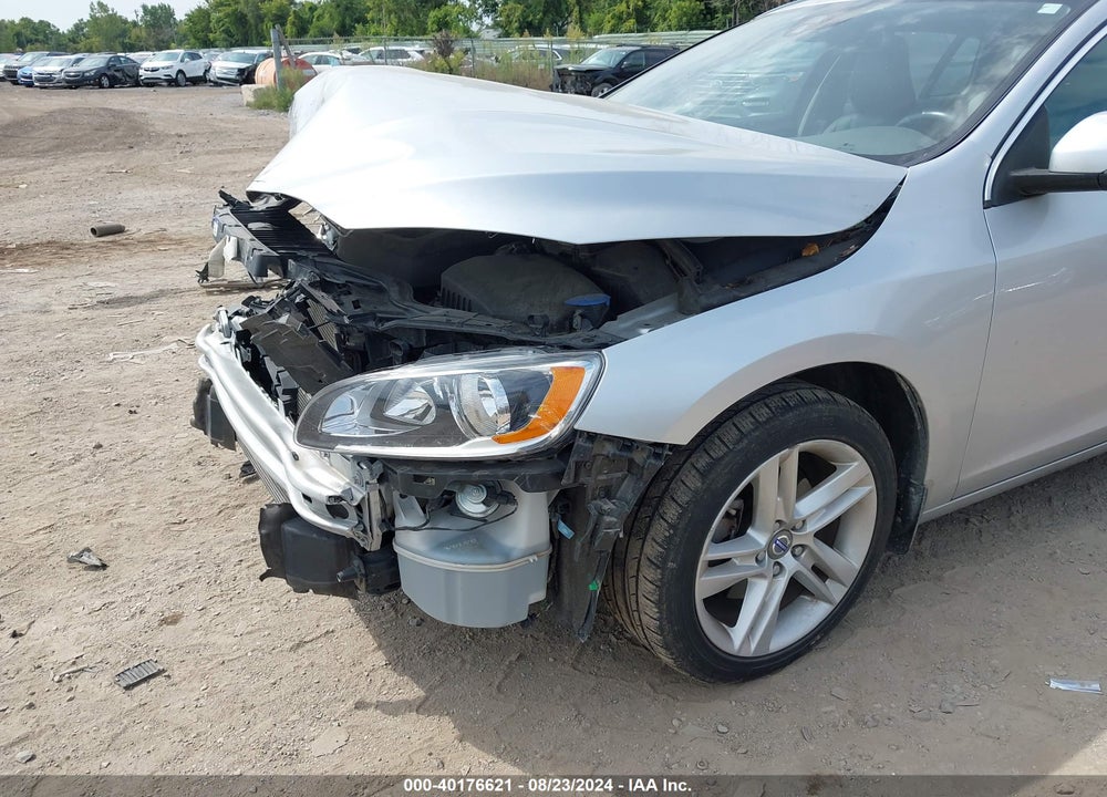 2015 VOLVO V60 T5 PREMIER VIN: YV140MEB3F1197066