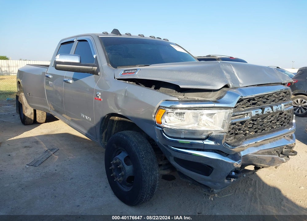 2022 RAM 3500 TRADESMAN  4X4 8' BOX VIN: 3C63RRGLXNG157908