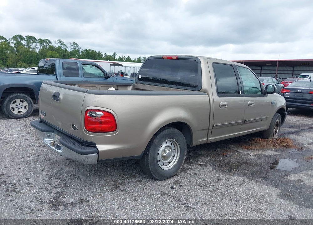 2002 FORD F-150 LARIAT/XLT VIN: 1FTRW07662KC51970