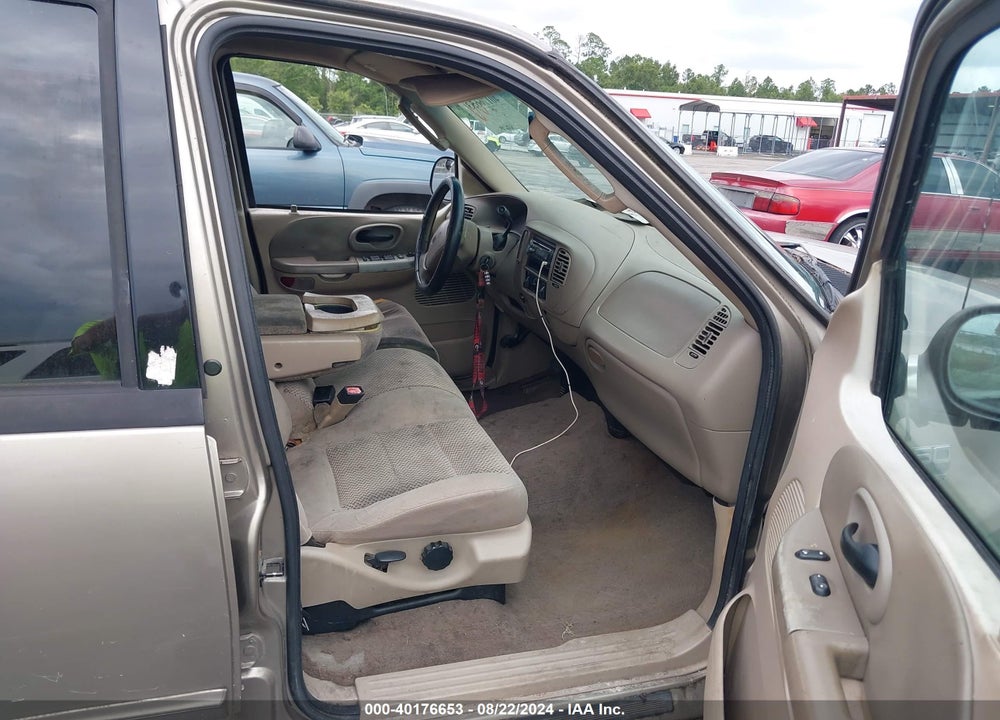 2002 FORD F-150 LARIAT/XLT VIN: 1FTRW07662KC51970
