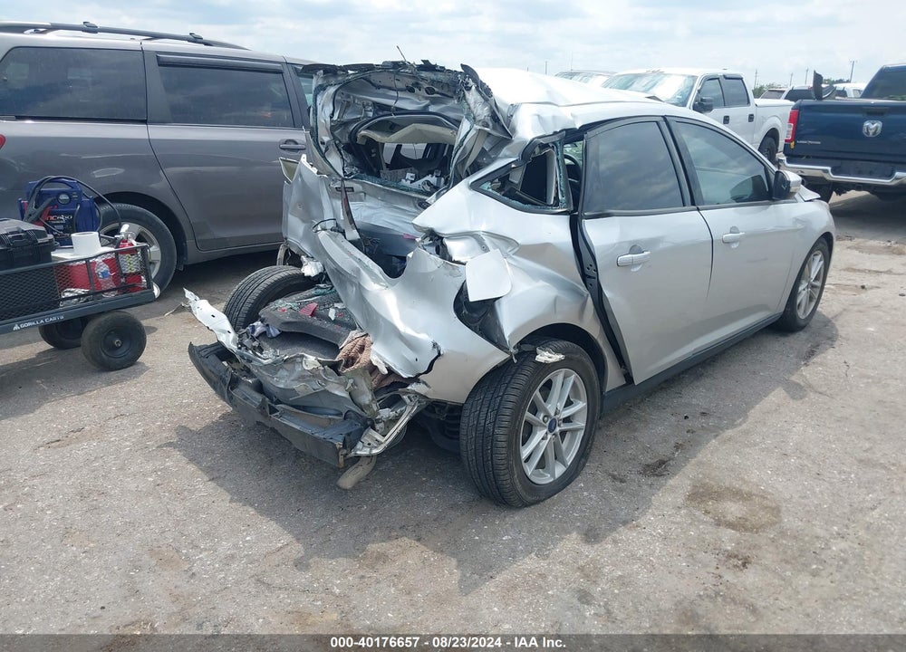 2017 FORD FOCUS SE VIN: 1FADP3K21HL244317